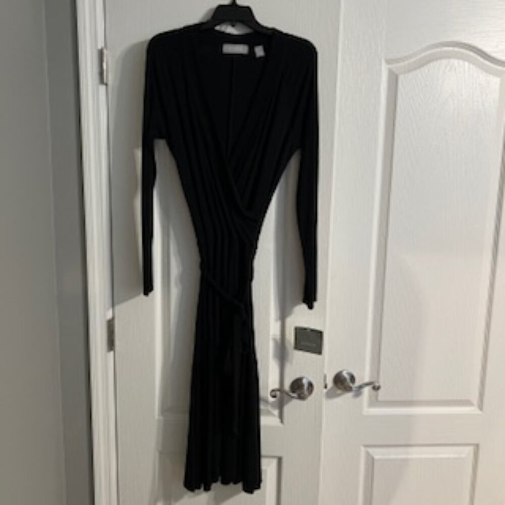 Liz Claiborne Women's Dress V Neck With Black Tie Belt Medium NWT